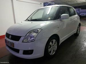 Suzuki Swift 1.5 Caixa automatica Setembro/09 - à venda -