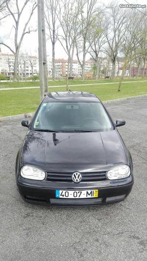 VW Golf 1.4i 16válvulas e Dezembro/98 - à venda - Ligeiros