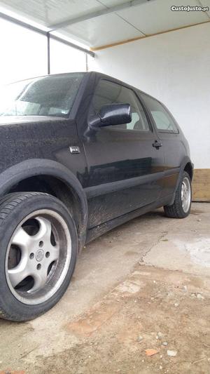 VW Golf 1.9tdi Outubro/94 - à venda - Ligeiros Passageiros,