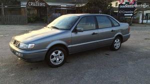 VW Passat GL TDI Março/94 - à venda - Ligeiros