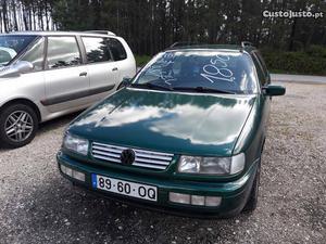 VW Passat Variant 1.9TDi 90Cv Setembro/94 - à venda -