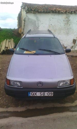 VW Passat carrinha troco Fevereiro/92 - à venda - Ligeiros