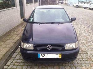 VW Polo 1.0 D A Abril/98 - à venda - Ligeiros Passageiros,