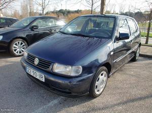 VW Polo 1.0i 5-portas com DA Julho/97 - à venda - Ligeiros