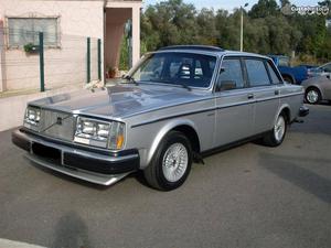 Volvo 244 GLD Maio/82 - à venda - Ligeiros Passageiros,