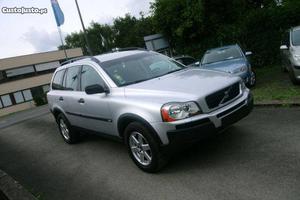 Volvo XC  D5 / 7Lugares Março/04 - à venda -