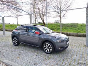 Citroën C4 Cactus 1.6 HDI 100CV Agosto/15 - à venda -