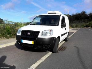 Fiat Doblo 1.3 Multijet C/Frio Abril/09 - à venda -