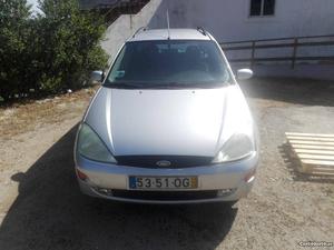 Ford Focus 1.8 Outubro/99 - à venda - Ligeiros Passageiros,