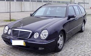 Mercedes-Benz E 220 avangard 7 lugares Março/01 - à venda