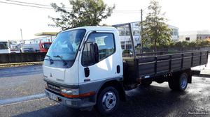 Mitsubishi 400 Cantar 3.0 Dezembro/03 - à venda -