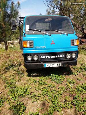 Mitsubishi Pick Up CANTER Janeiro/90 - à venda - Pick-up/