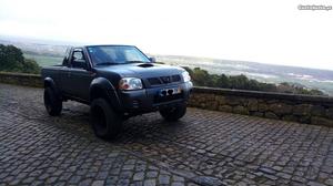 Nissan Navara D22 Março/02 - à venda - Pick-up/