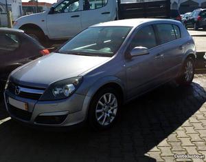 Opel Astra GTC CDTI Abril/07 - à venda - Ligeiros