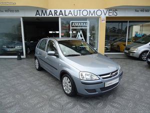 Opel Corsa 1.3 CDTI Novembro/04 - à venda - Ligeiros