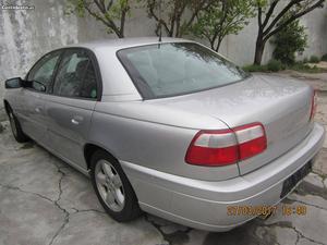 Opel Omega  Setembro/00 - à venda - Ligeiros