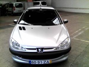 Peugeot 206 A.C.  Klms Setembro/04 - à venda -