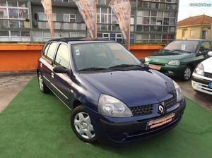 Renault Clio 1.2 5P+EXPRESSION Julho/02 - à venda -