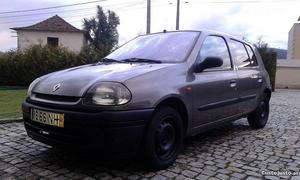 Renault Clio 1.2 Fiável Económic Abril/99 - à venda -