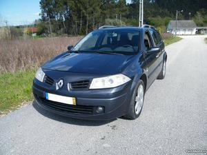 Renault Mégane break Junho/07 - à venda - Ligeiros