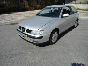 Seat Ibiza  MPI D/A Maio/00 - à venda - Ligeiros