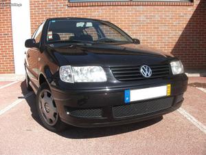 VW Polo 1.0i D/A Outubro/00 - à venda - Ligeiros