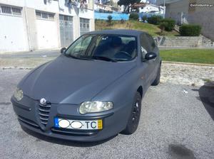 Alfa Romeo CV Fevereiro/02 - à venda - Ligeiros