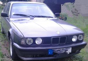 BMW 524 Td. Troco Maio/89 - à venda - Ligeiros Passageiros,