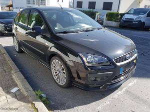 Ford Focus 1.6 TDci Sport Maio/05 - à venda - Ligeiros