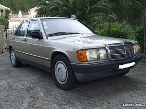 Mercedes-Benz  executive Junho/83 - à venda -