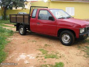 Nissan Pick Up 2.5 3 Lugares Abril/89 - à venda - Pick-up/