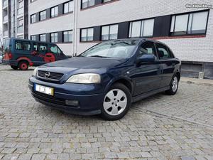 Opel Astra 1.7 DTI ELEGANCE AC Fevereiro/02 - à venda -