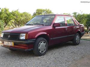 Opel Corsa corsa A Fevereiro/90 - à venda - Ligeiros