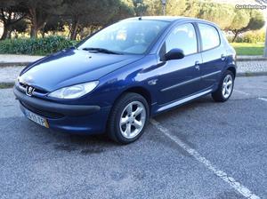 Peugeot 206 collor linne Maio/02 - à venda - Ligeiros