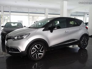 Renault Captur 1.5 dCi Exclusive Maio/14 - à venda -