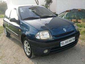 Renault Clio 2 RT 1.2 troca Fevereiro/99 - à venda -