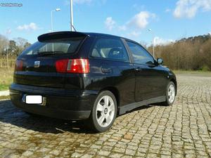 Seat Ibiza 1.9 tdi sport 110cv Fevereiro/00 - à venda -