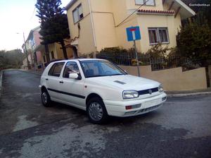 VW Golf 1.9 TD Janeiro/98 - à venda - Ligeiros Passageiros,