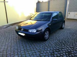 VW Golf IV bom estado Janeiro/00 - à venda - Ligeiros