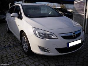 Opel Astra Cdti Sport Tourer Abril/13 - à venda - Ligeiros