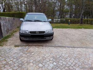 Opel Astra F 1.7 TD Setembro/95 - à venda - Ligeiros