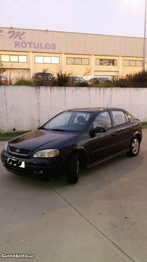 Opel Astra  v Ecotec Fevereiro/01 - à venda -