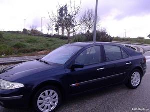 Renault Laguna 1.9 Dci Ac+C.Control Julho/03 - à venda -