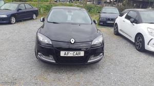 Renault Mégane coupe gt line bose Maio/13 - à venda -