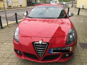 Alfa Romeo Giulietta JTD 110cv Julho/12 - à venda -