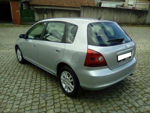 Honda Civic 1.7 CDTI 100CV Março/02 - à venda - Ligeiros