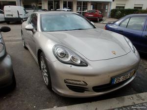 Porsche Panamera S Eco-Gybrid Top Maio/11 - à venda -