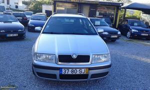 Skoda Octavia ESTIMADA Setembro/01 - à venda - Ligeiros