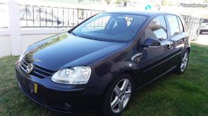 VW Golf V 2.0 TDI confortline Agosto/06 - à venda -