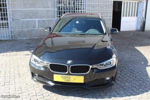 BMW 320 Touring High Novembro/13 - à venda - Ligeiros